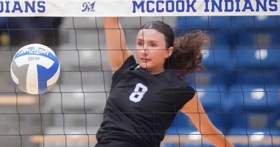 Lady Indians sweep Southeast CC on Sophomore Night