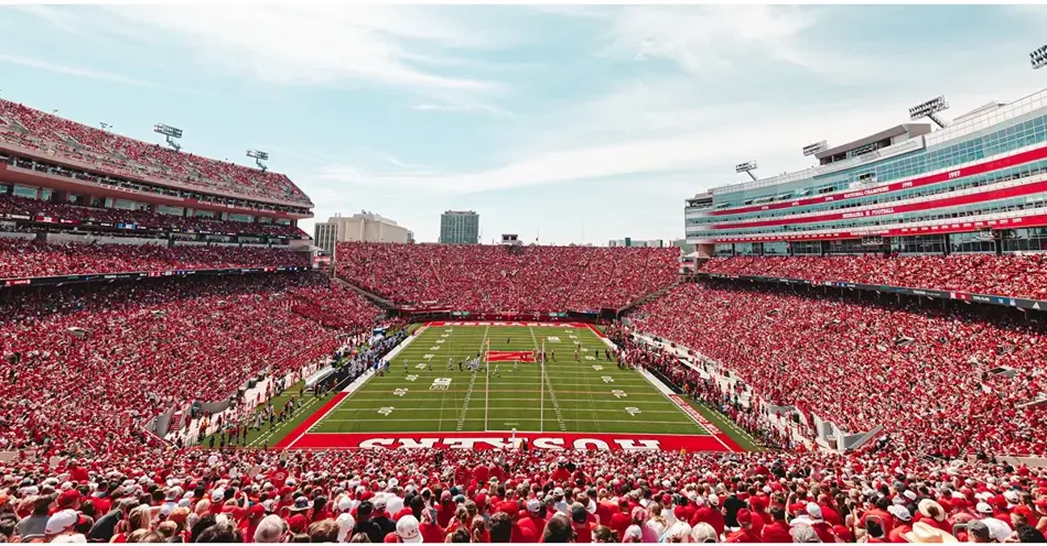 Huskers Add Teasley and Manning to Coaching Staff