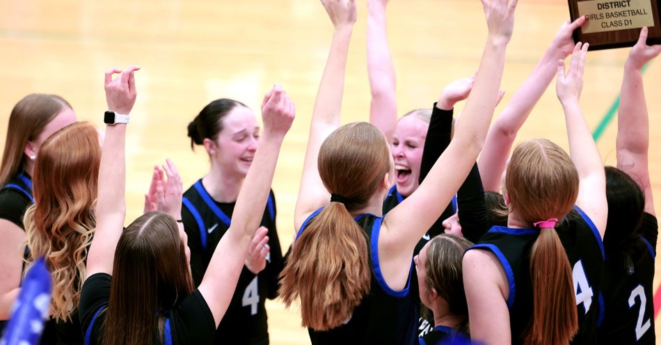 Ticket Punched! Arapahoe Girls Basketball Advances To State 