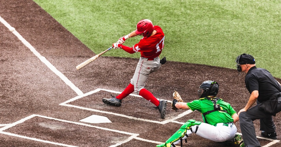 Huskers Fall Short in Top-25 Showdown