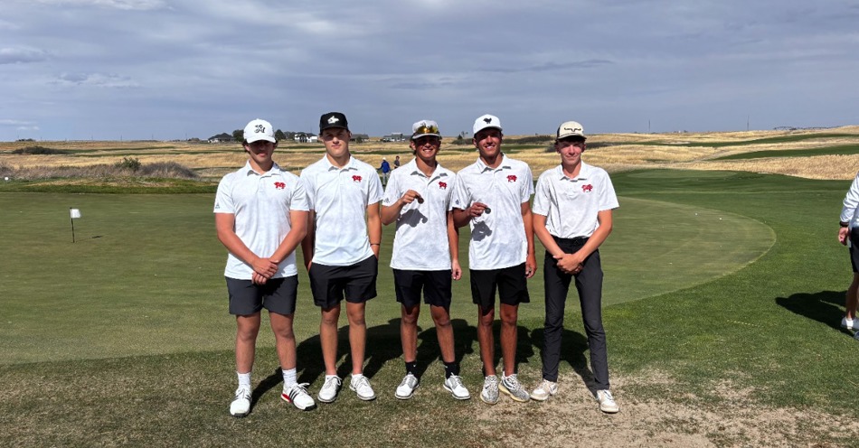 McCook Golf Team Finishes 5th at Gothenburg